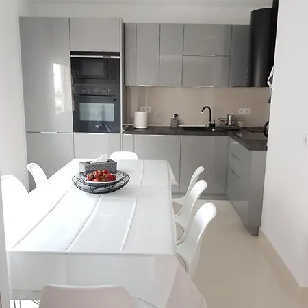 Elizabeth Apartamento Gandía